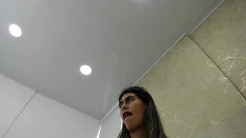 Noa online show from February 9, 2025, 5:33 pm