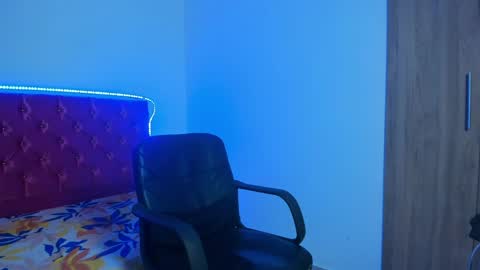 Snapshot of skinny_sam23 chatting on April 11, 2026, 4:50 am sam online show from April 11, 2026, 4:50 am