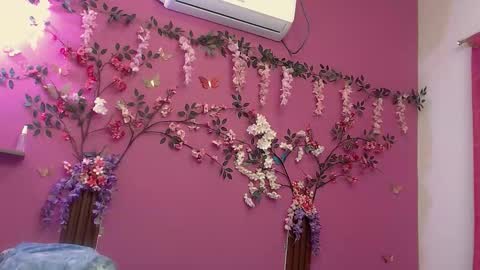 Snapshot of skinnybarbie022 chatting on September 17, 2025, 1:40 am barbi online show from September 17, 2025, 1:40 am