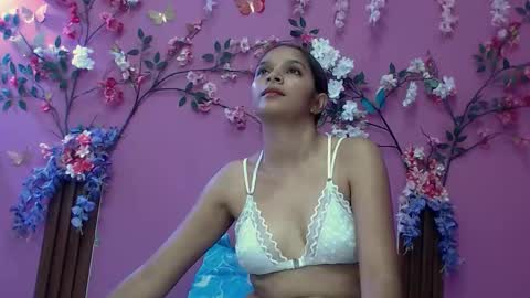 Snapshot of skinnybarbie022 chatting on October 5, 2025, 2:10 am barbi online show from October 5, 2025, 2:10 am