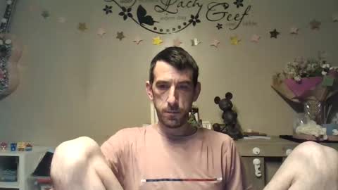 Snapshot of skinnybigcock2 chatting on April 20, 2026, 4:48 am SkinnyBigCock2 online show from April 20, 2026, 4:48 am