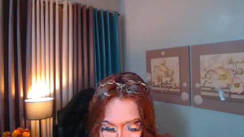 NICOLE online show from January 11, 2026, 1:32 am