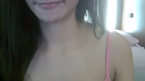 skinnykittencam online show from March 28, 2026, 4:06 pm