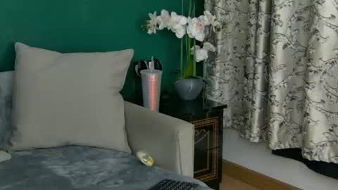Natty online show from June 24, 2026, 3:49 am