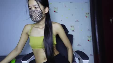skinnythai4u online show from May 23, 2026, 1:48 pm