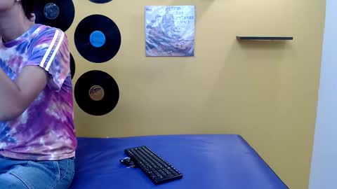 VERUS online show from March 22, 2026, 7:39 pm