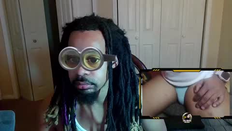 Snapshot of skinzandbait chatting on December 15, 2024, 5:56 am strokerpoker online show from December 15, 2024, 5:56 am