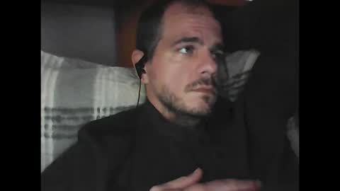 Easy-E online show from October 10, 2025, 7:35 pm