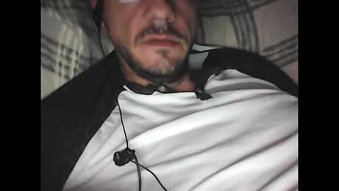 Easy-E online show from October 12, 2025, 2:05 pm