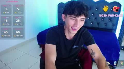 Snapshot of skorpyonmusclee chatting on January 10, 2025, 2:57 am Skorpyon Musclee online show from January 10, 2025, 2:57 am