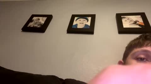 skuzzy25 online show from February 19, 2025, 10:31 pm