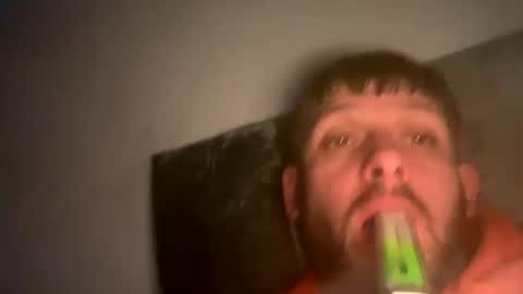 skuzzy25 online show from March 4, 2025, 1:34 am