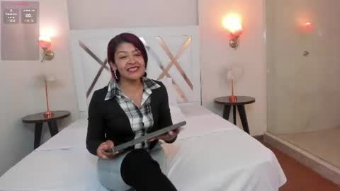 Snapshot of sky_collins_ chatting on June 30, 2026, 7:37 pm Sky online show from June 30, 2026, 7:37 pm