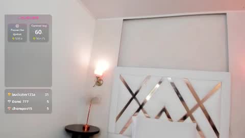 Snapshot of sky_collins_ chatting on July 8, 2026, 8:57 pm Sky online show from July 8, 2026, 8:57 pm
