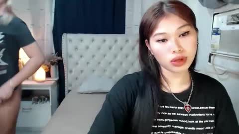 Snapshot of sky_fox_sweetxx chatting on January 21, 2025, 6:22 am    online show from January 21, 2025, 6:22 am