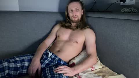 Snapshot of sky_guy25 chatting on November 20, 2025, 9:25 pm sky_guy25 online show from November 20, 2025, 9:25 pm