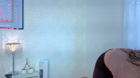 Snapshot of sky_johnson_ chatting on November 29, 2025, 7:06 pm sky_johnson_ online show from November 29, 2025, 7:06 pm