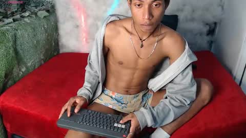 sky_walkerss online show from March 12, 2026, 2:07 am