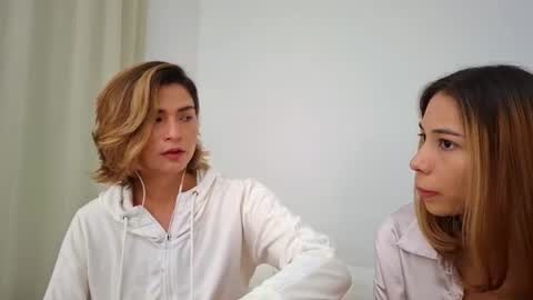 Snapshot of skyamber8v2 chatting on June 28, 2026, 9:48 am Vi online show from June 28, 2026, 9:48 am