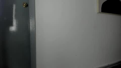 skyblack_ online show from April 26, 2026, 9:34 pm