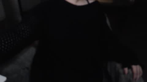 SKYLE   online show from December 9, 2024, 6:01 am