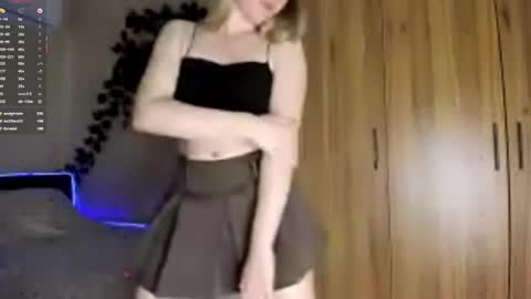 skyedavis online show from June 1, 2026, 2:19 pm