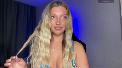 Snapshot of skyffi chatting on September 20, 2025, 6:20 pm GARRY AND SOPHIA online show from September 20, 2025, 6:20 pm