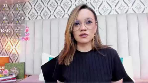 Snapshot of skyjunne chatting on October 30, 2025, 5:46 pm Sky June online show from October 30, 2025, 5:46 pm