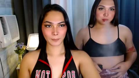 Snapshot of skylarvox_ chatting on December 10, 2024, 8:08 am skylarvox_ online show from December 10, 2024, 8:08 am