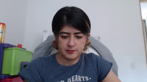 Skyler online show from February 18, 2025, 4:48 pm