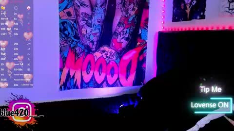 blue online show from December 14, 2025, 8:57 pm