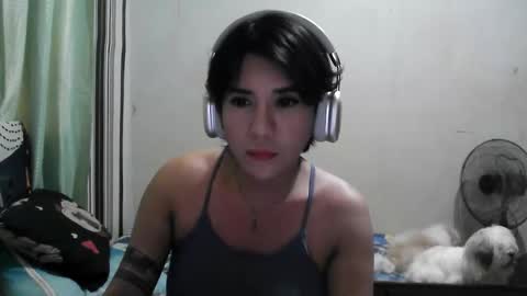 Snapshot of skylerfox90210 chatting on January 8, 2026, 2:03 am Skylersworld online show from January 8, 2026, 2:03 am