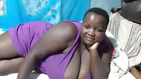 Snapshot of skylla07 chatting on October 9, 2025, 4:27 pm sheliah online show from October 9, 2025, 4:27 pm