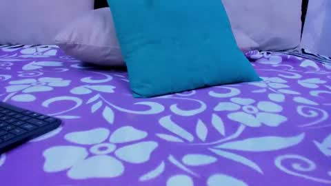 Skynny online show from January 15, 2025, 9:30 pm