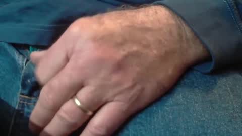 Snapshot of skypylot chatting on December 22, 2024, 4:48 pm ResqPylot2 online show from December 22, 2024, 4:48 pm