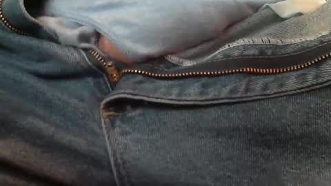 Snapshot of skypylot chatting on November 18, 2025, 2:43 pm ResqPylot2 online show from November 18, 2025, 2:43 pm