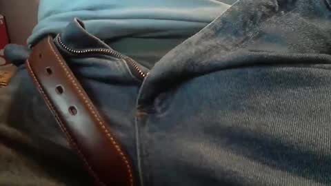 Snapshot of skypylot chatting on November 25, 2025, 4:40 pm ResqPylot2 online show from November 25, 2025, 4:40 pm