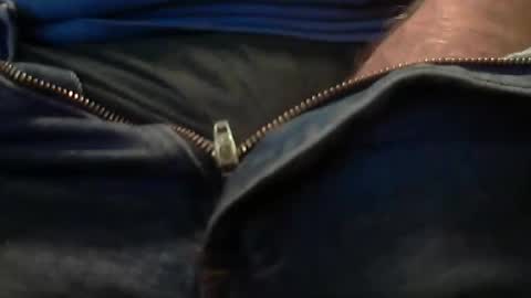 Snapshot of skypylot chatting on November 26, 2025, 11:33 am ResqPylot2 online show from November 26, 2025, 11:33 am