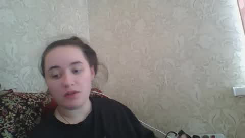 skyressie333 online show from October 29, 2025, 6:59 am