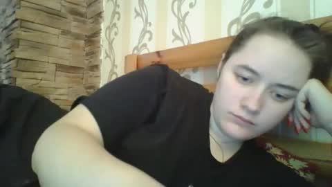 skyressie333 online show from February 12, 2026, 6:41 am