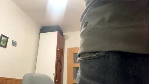 Snapshot of slabyhrac chatting on February 15, 2025, 2:37 am slabyhrac online show from February 15, 2025, 2:37 am