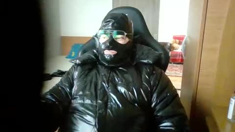 slatexss online show from February 9, 2025, 1:35 pm