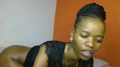 Snapshot of slaybby chatting on February 11, 2025, 2:24 pm Slaybby online show from February 11, 2025, 2:24 pm