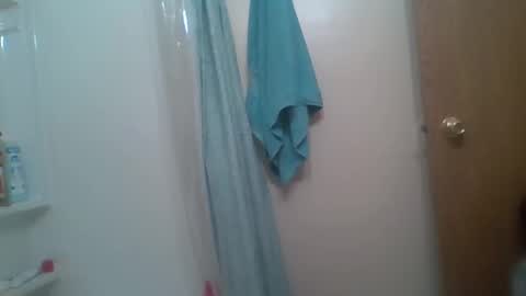 Snapshot of sleepyg1981 chatting on January 7, 2025, 11:48 am Bottmboitwink online show from January 7, 2025, 11:48 am