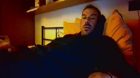 Snapshot of slevin1983 chatting on November 2, 2025, 11:51 pm slevin online show from November 2, 2025, 11:51 pm