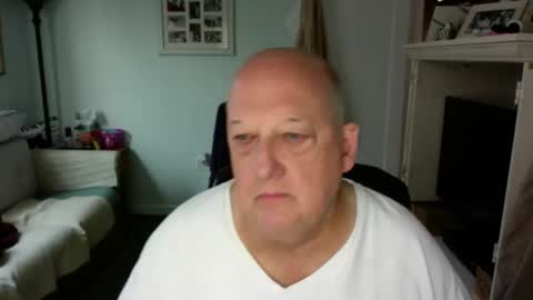 Snapshot of slick50000 chatting on December 1, 2025, 7:52 pm slick50000 online show from December 1, 2025, 7:52 pm