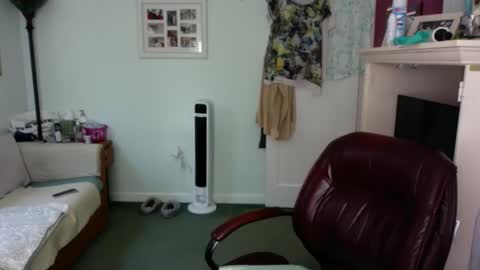 slick50000 online show from June 3, 2026, 6:46 pm