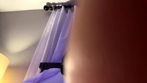 Slickdog online show from November 4, 2025, 5:17 am