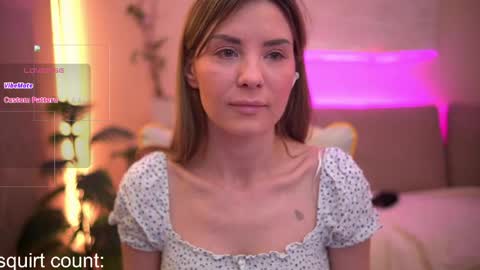 Snapshot of slickmewet chatting on May 8, 2026, 3:50 pm Elise 165cm 50kg online show from May 8, 2026, 3:50 pm