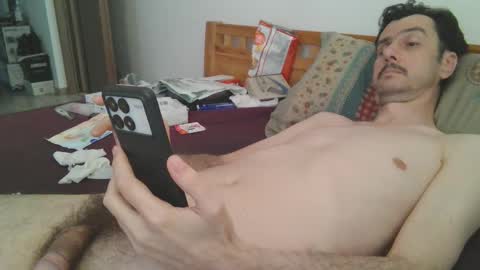 Snapshot of slim38 chatting on October 30, 2025, 6:04 am Alin online show from October 30, 2025, 6:04 am